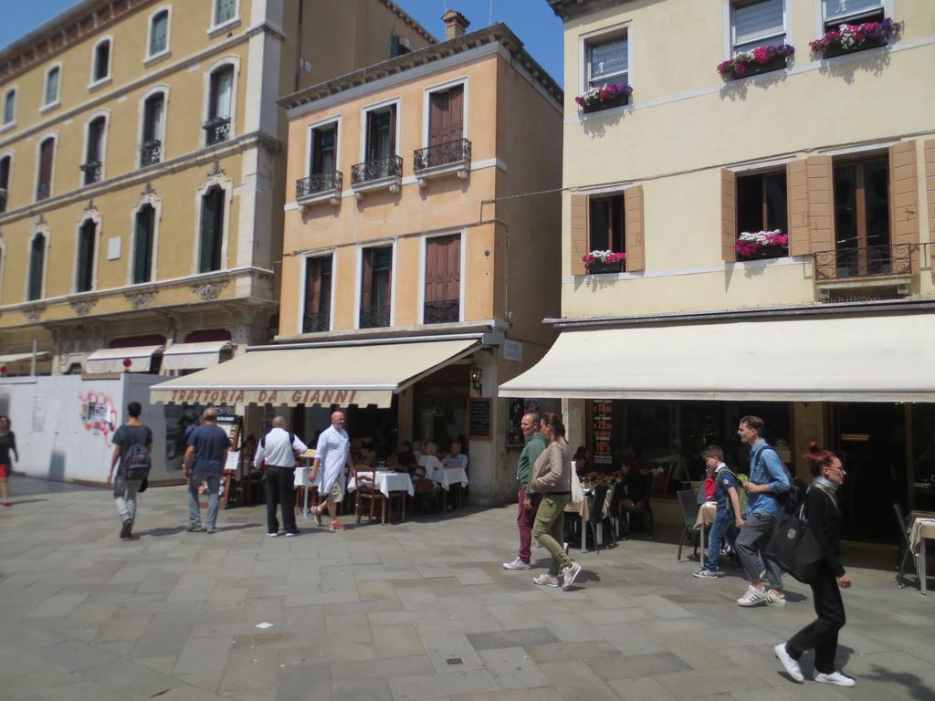 Manzoni Venedig